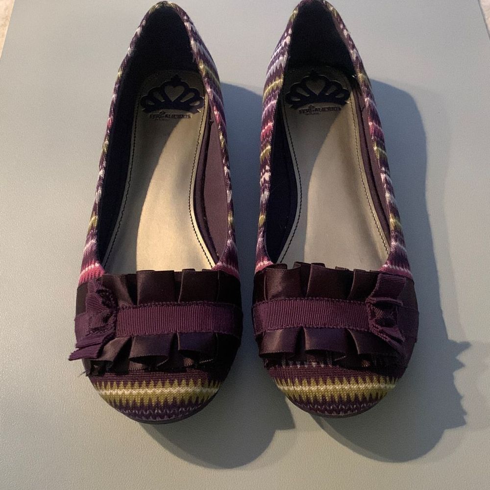 FERGALICIOUS  Purple  Ballet Flats Size 8